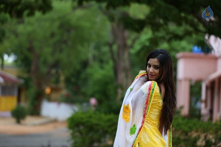 O Sthree Repu Raa Photos - 40 / 60 photos