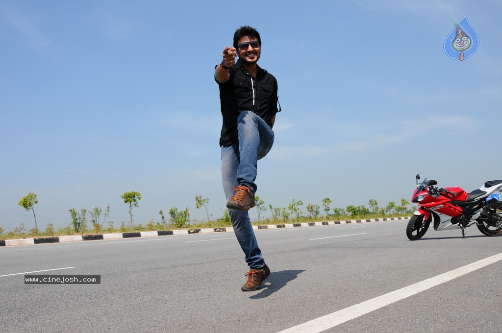 Oh My Love Movie New Stills - 14 / 38 photos