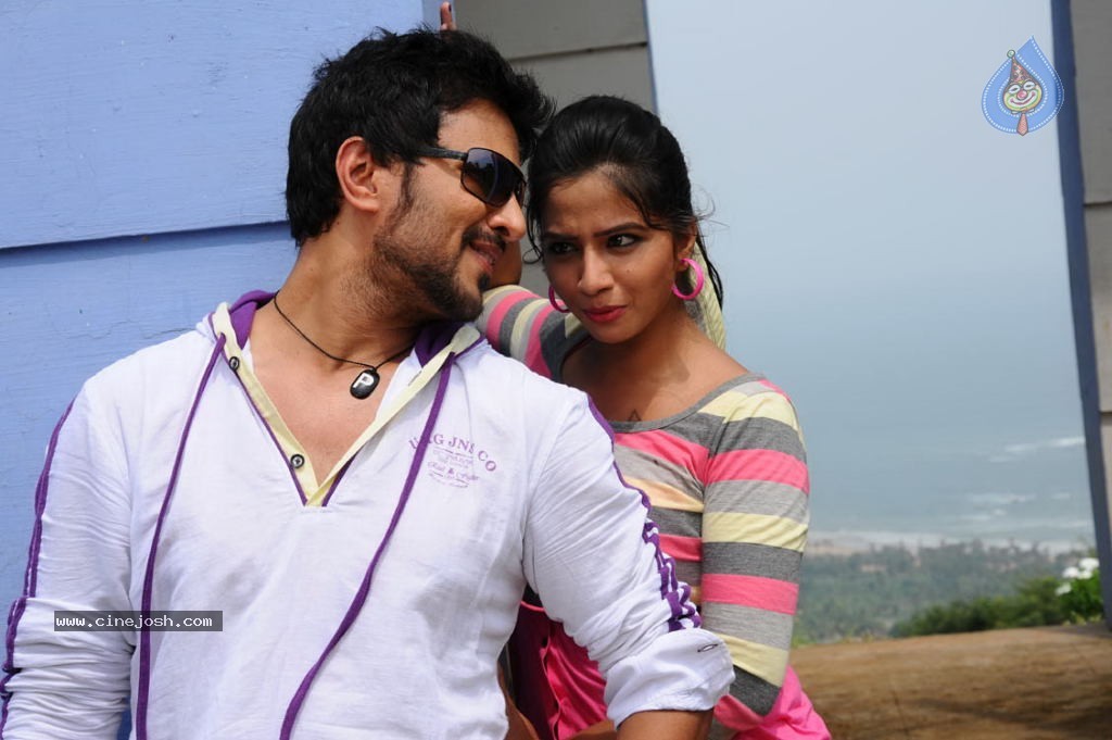 Oh My Love Movie New Stills - 7 / 33 photos