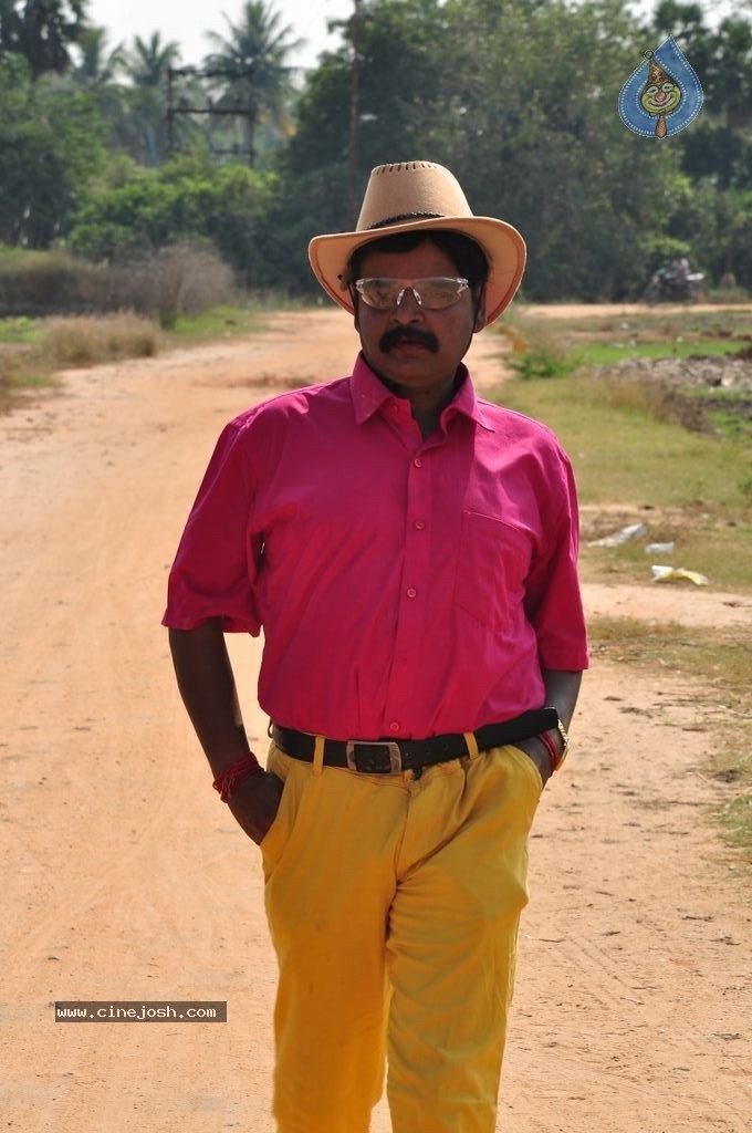 Oho Tamil Movie Stills - 7 / 77 photos