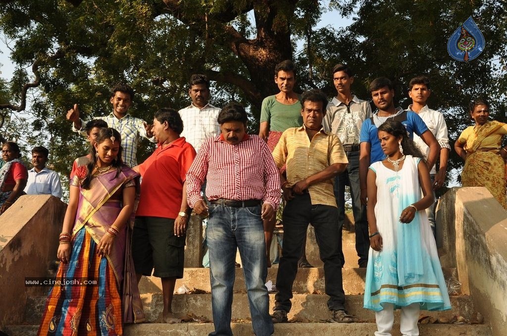 Oho Tamil Movie Stills - 21 / 77 photos