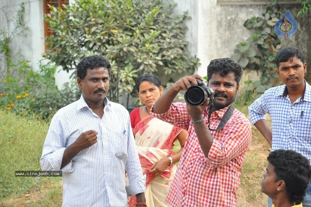 Oho Tamil Movie Stills - 52 / 77 photos