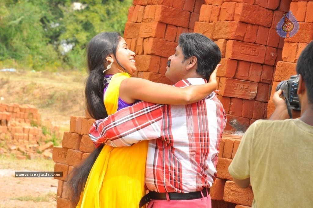 Oho Tamil Movie Stills - 56 / 77 photos