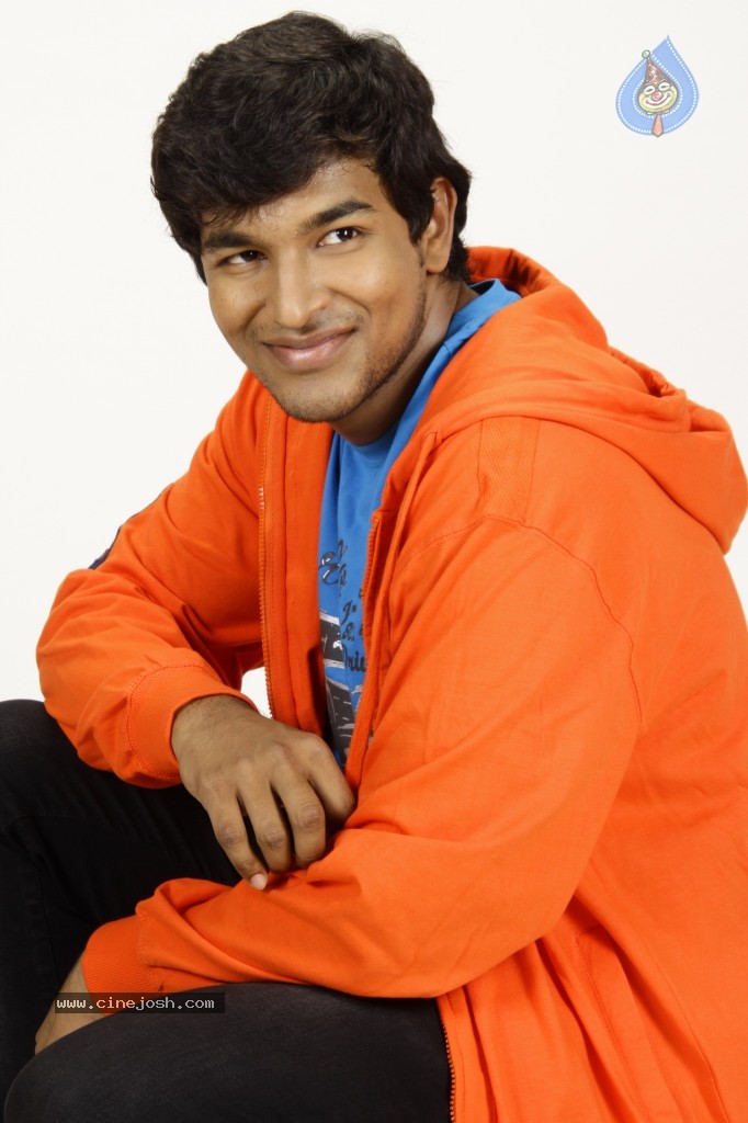 Oka College Story Movie New Stills - 8 / 32 photos