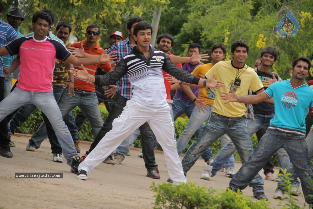 Oka College Story Movie Stills - 13 / 30 photos