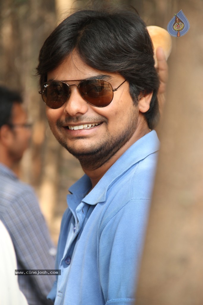 Oka Criminal Prema Katha New Posters - 9 / 29 photos