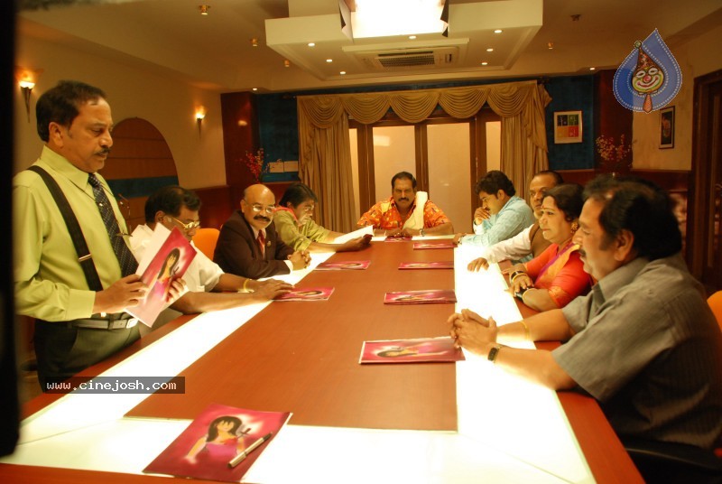 Okka Kshanam Movie Stills - 3 / 40 photos