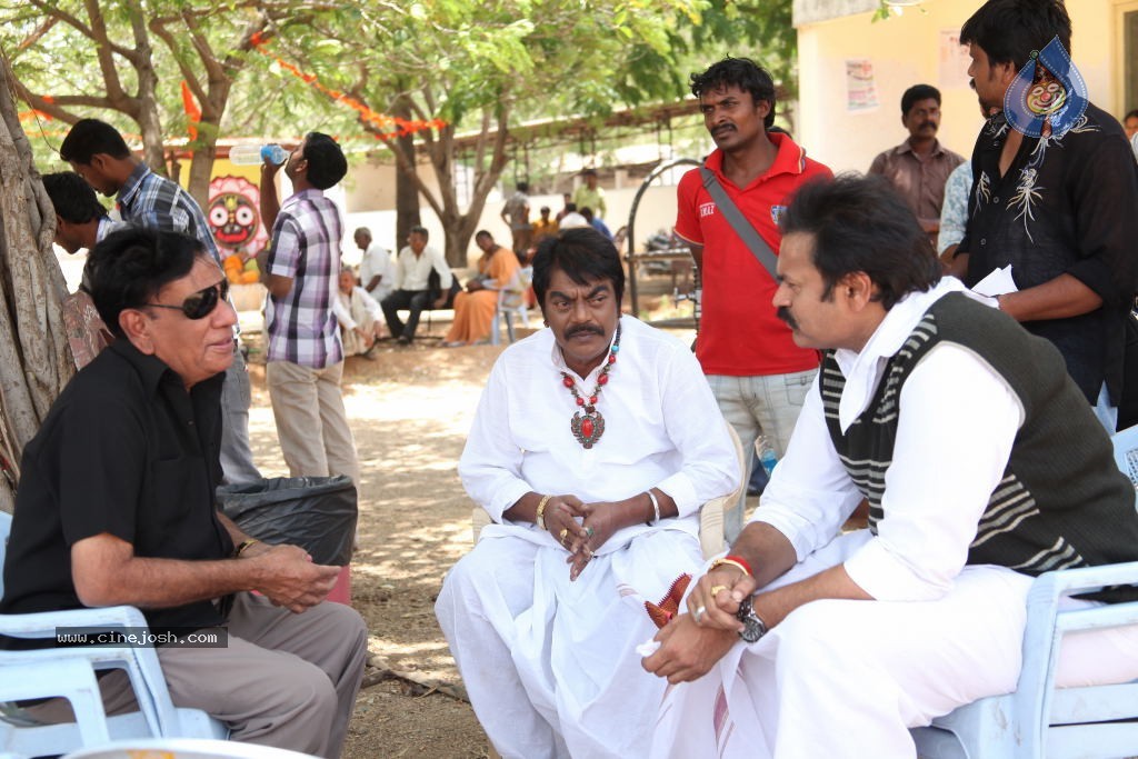 Okkadine Movie Latest Stills - 2 / 11 photos