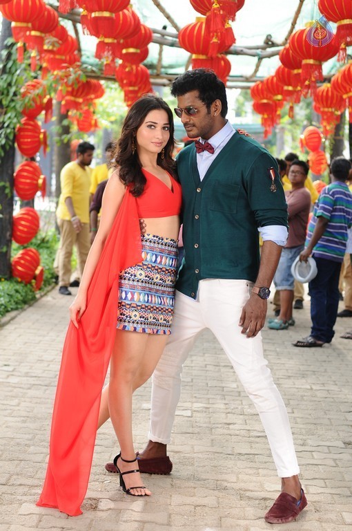 Okkadochadu Photos and Posters - 11 / 15 photos