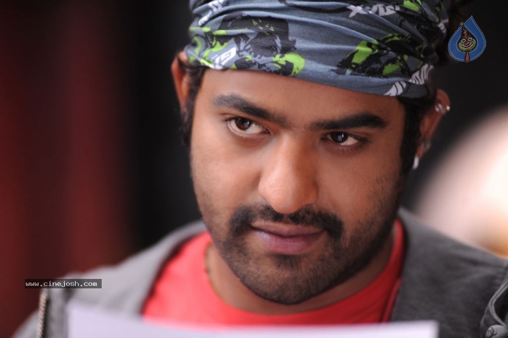 Oosaravelli Movie Stills Gallery - 18 / 18 photos