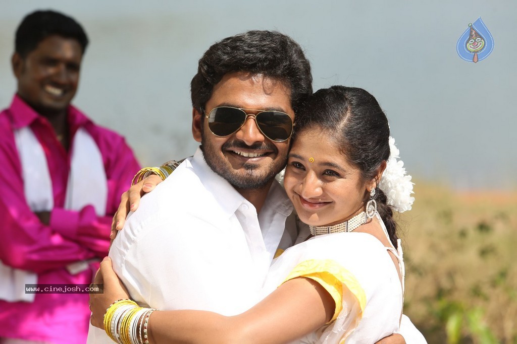 Ore Oru Raja Mokka Raja Tamil Movie Stills - 55 / 68 photos