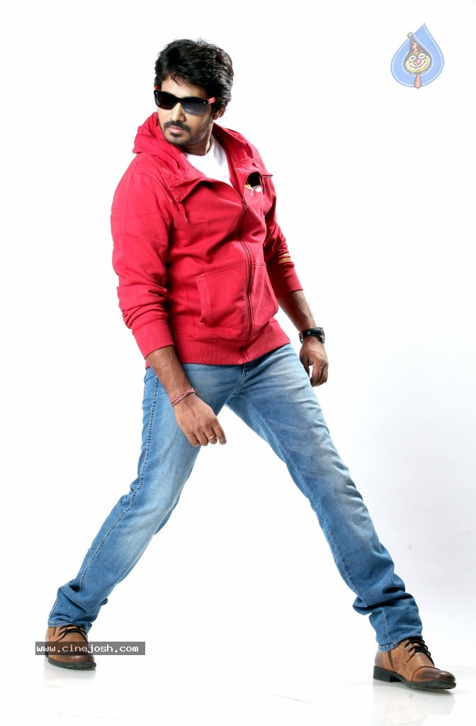 Paanipoori Movie Stills - 26 / 27 photos