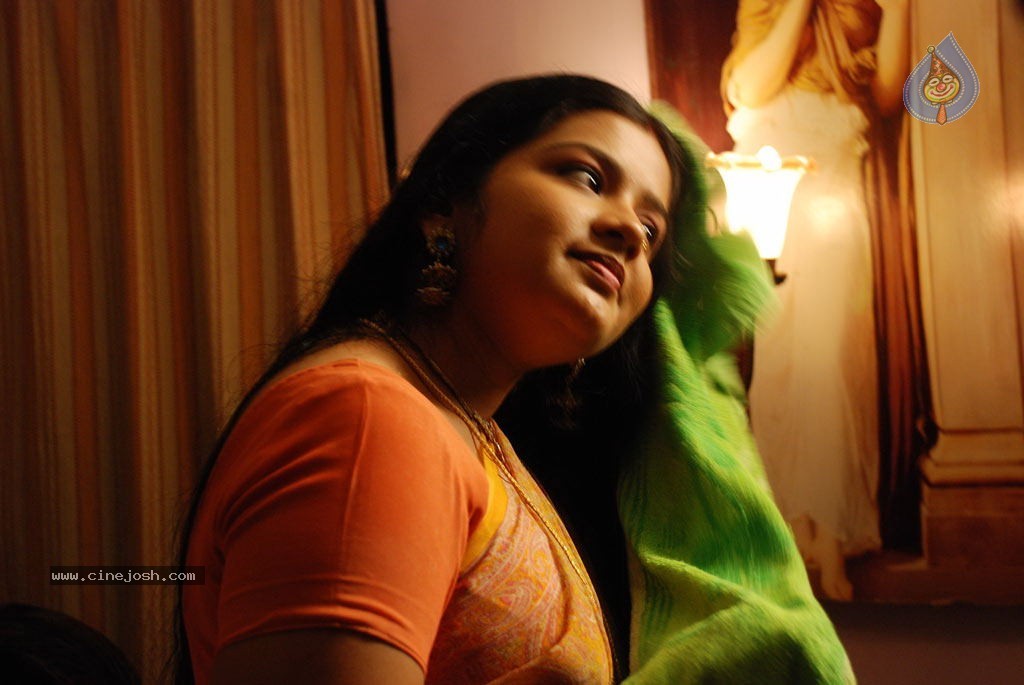 Paavi Tamil Movie Spicy Stills - 39 / 43 photos