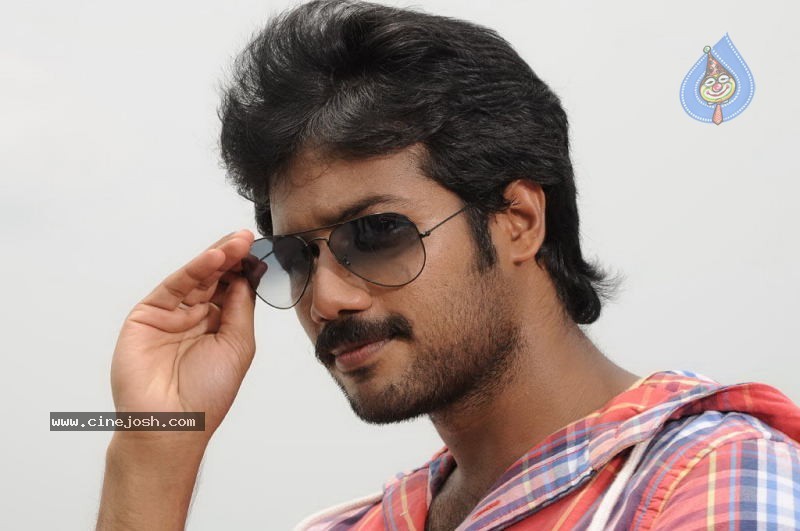 Padam Paarthu Kathai Sol Tamil Movie Stills - 60 / 82 photos