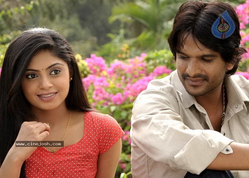 Padam Paarthu Kathai Sol Tamil Movie Stills - 76 / 82 photos