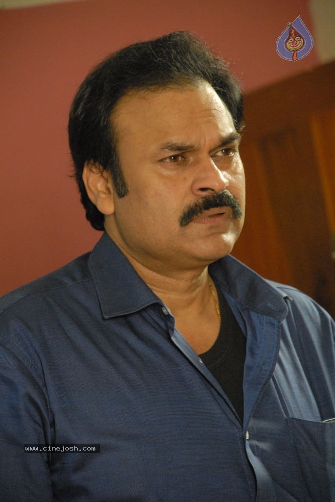 Padunu Movie Stills - 12 / 34 photos