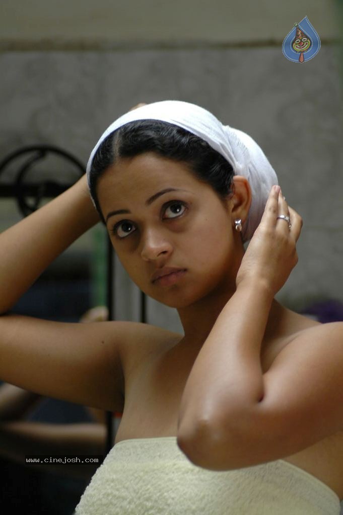 Paga Movie Stills - 7 / 27 photos