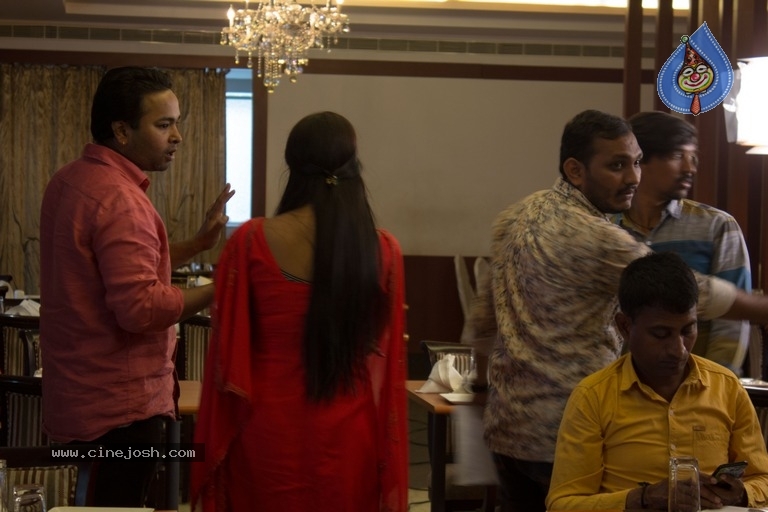 Paisa Paramatma Movie Stills - 10 / 16 photos