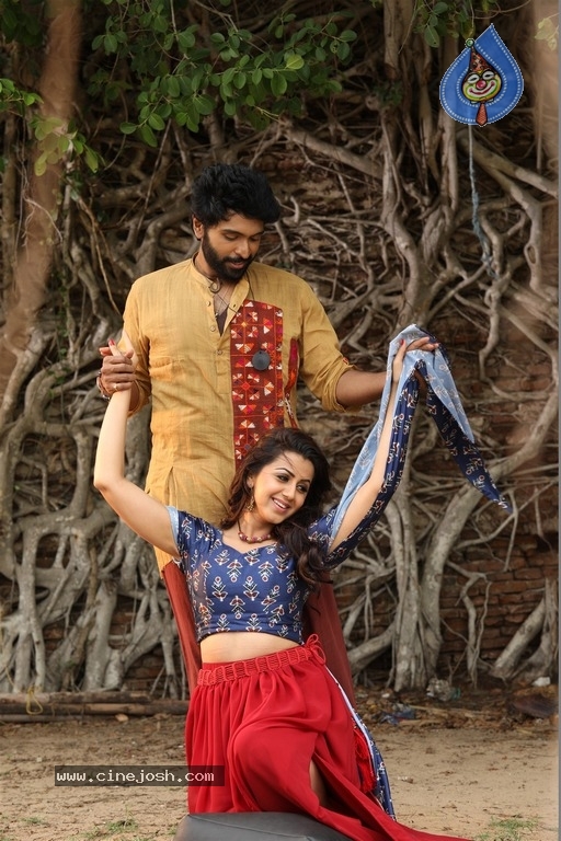 Pakka Movie Working Stills And Photos - 25 / 32 photos