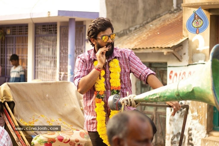 Palasa 1978 Movie Stills - 2 / 5 photos