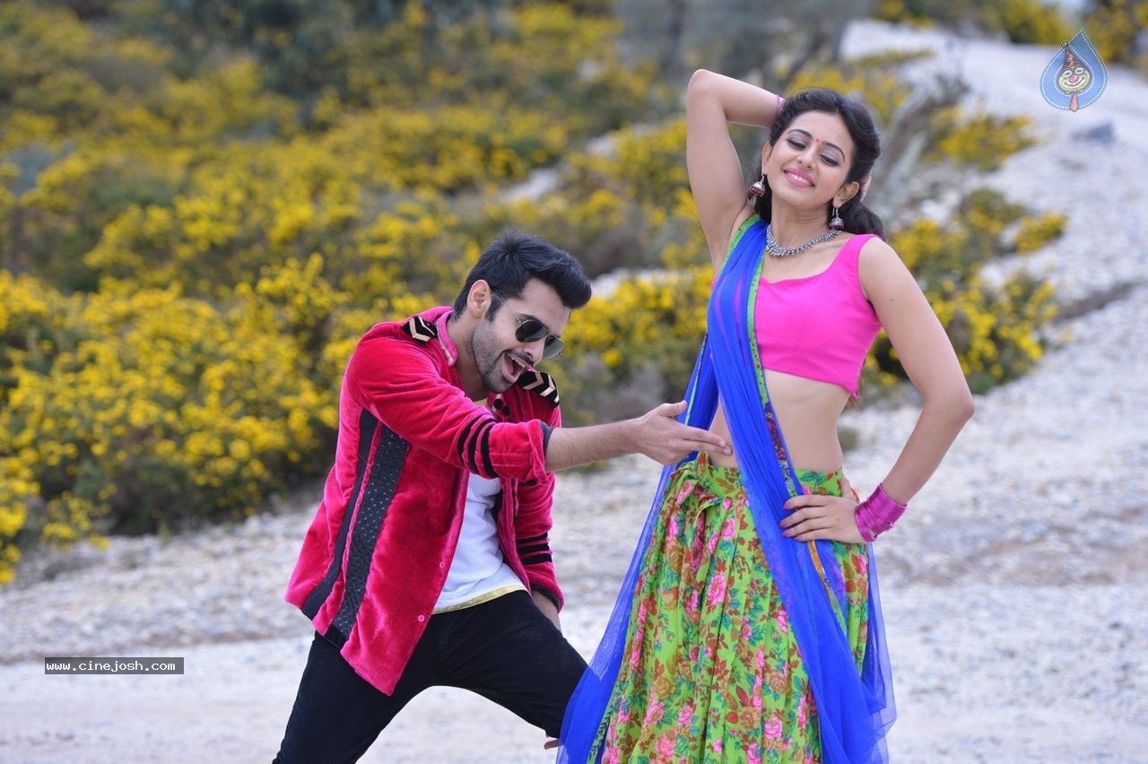 Pandaga Chesko New Stills - 3 / 10 photos