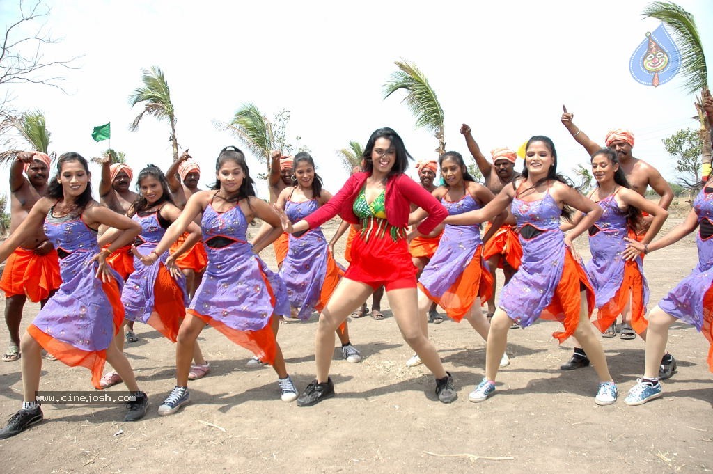 Pandavulu Movie Hot Stills - 37 / 45 photos