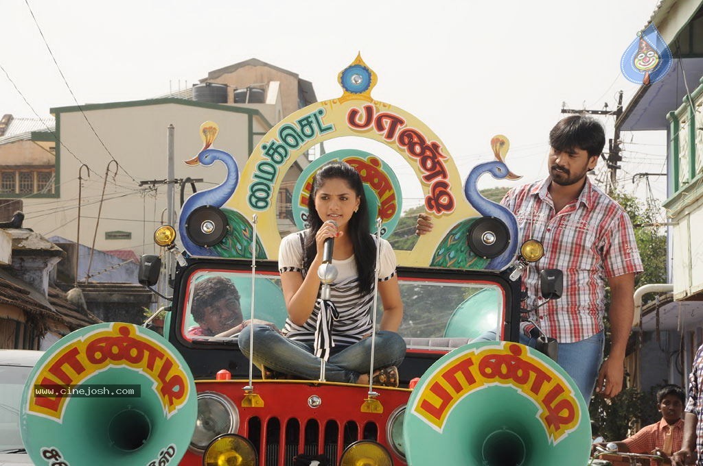 Pandi Oli Perukki Nilayam Tamil Movie Stills - 32 / 75 photos