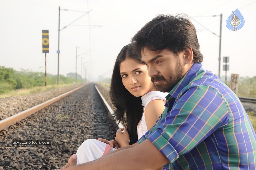 Pandi Oli Perukki Nilayam Tamil Movie Stills - 43 / 75 photos