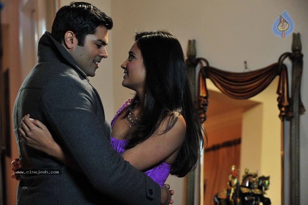 Pani Thuli Tamil Movie Spicy Stills - 61 / 78 photos