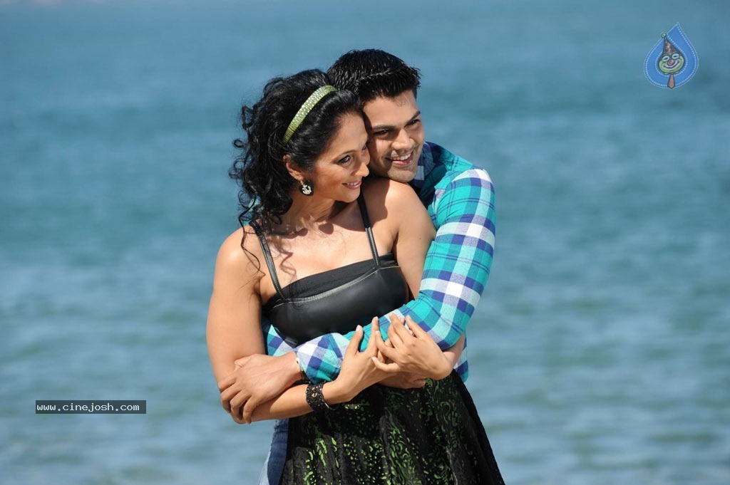 Panithuli Tamil Movie Stills - 26 / 34 photos