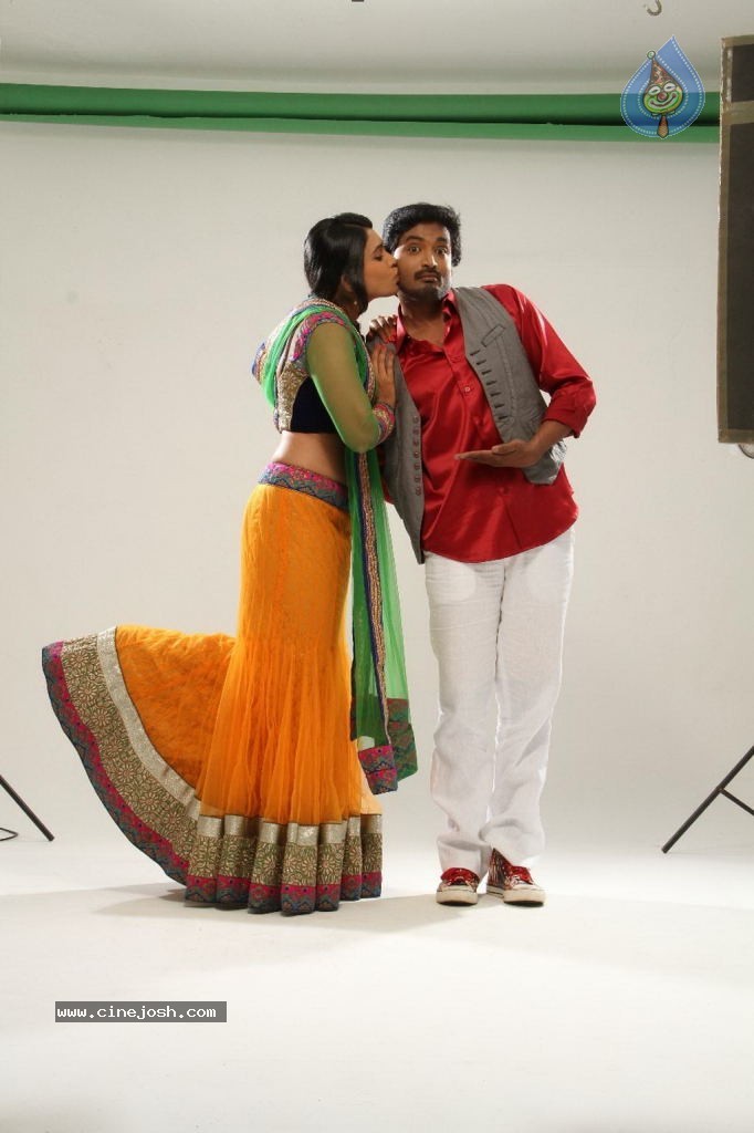 Pappali Tamil Movie Hot Stills - 9 / 39 photos