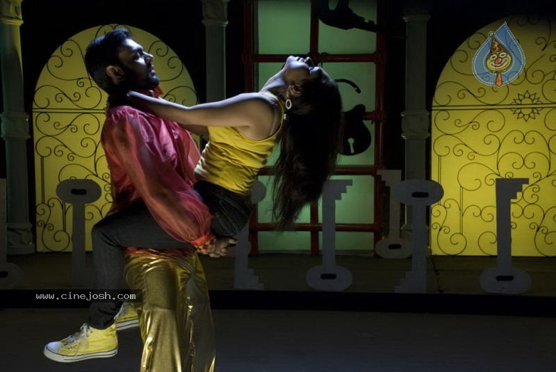 Parithi Tamil Movie Hot Stills - 2 / 60 photos