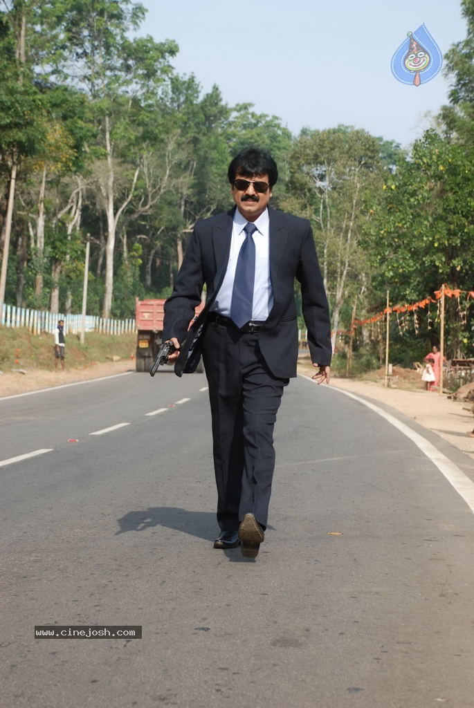 Pathayeram Kodi Tamil Movie Stills - 49 / 59 photos