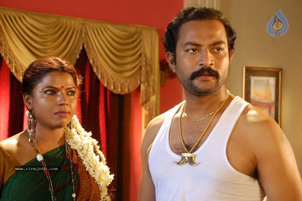 Pattikattu Mappillai Tamil Movie Stills - 36 / 57 photos