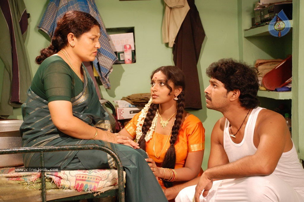 Pattikattu Mappillai Tamil Movie Stills - 39 / 57 photos