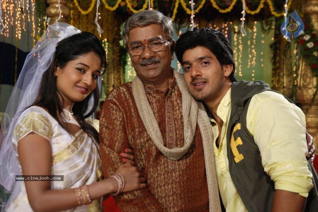 Pelladandi Preminchaka Matrame Stills - 19 / 19 photos