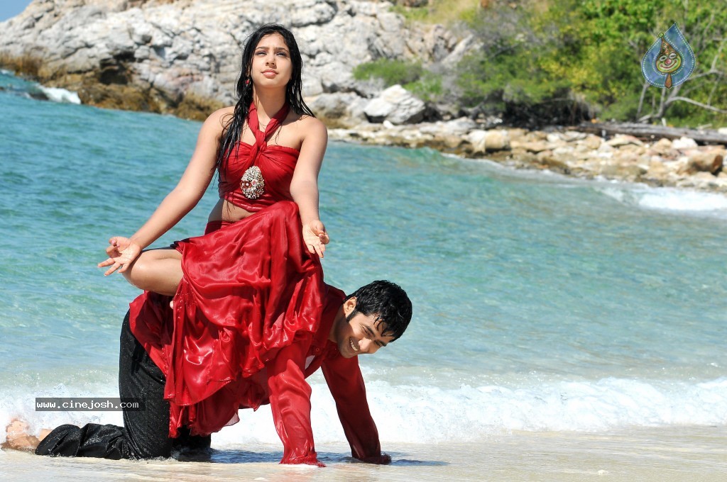 Pelli Pusthakam Movie Photos - 9 / 17 photos