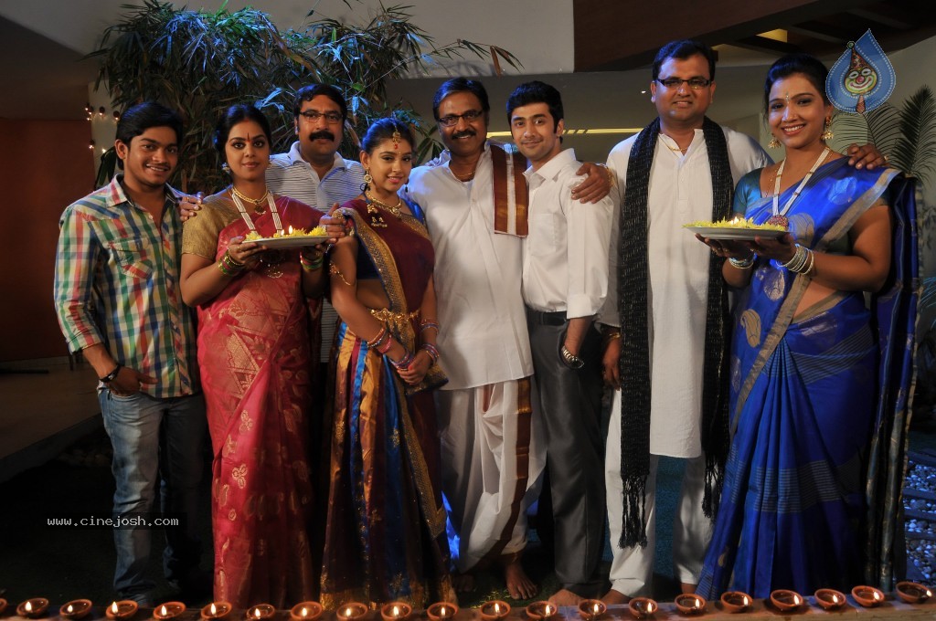 Pelli Pusthakam Stills and Walls - 87 / 99 photos