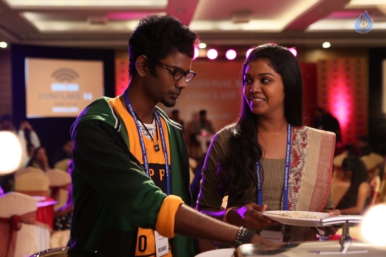 Pelli Roju Movie Photos - 38 / 75 photos