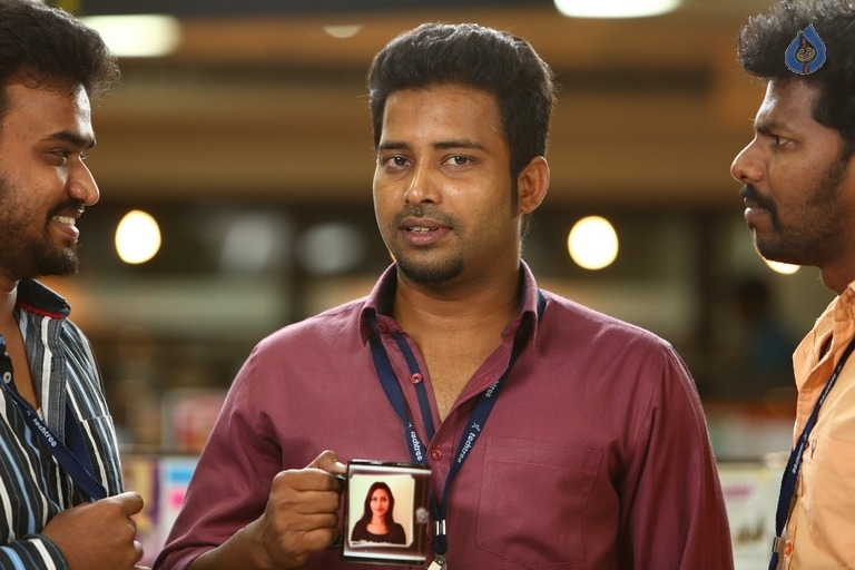 Pelli Roju Movie Photos - 54 / 75 photos