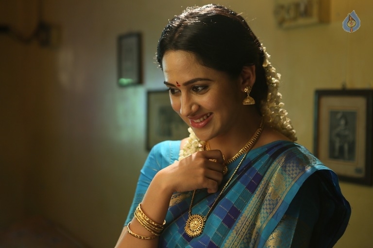 Pelli Roju Movie Photos - 62 / 75 photos