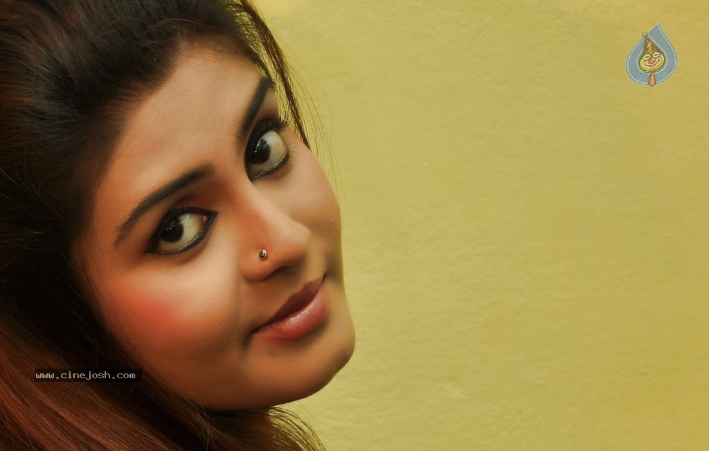 Pichhekkista Movie Stills n Posters - 28 / 30 photos