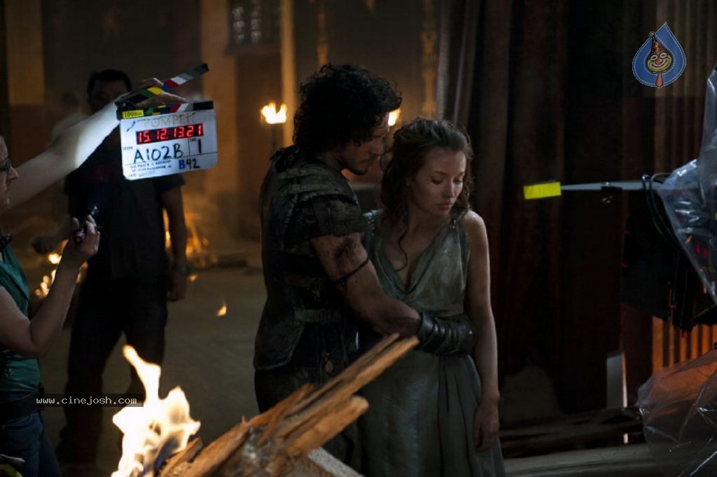 Pompeii Movie Stills - 14 / 23 photos