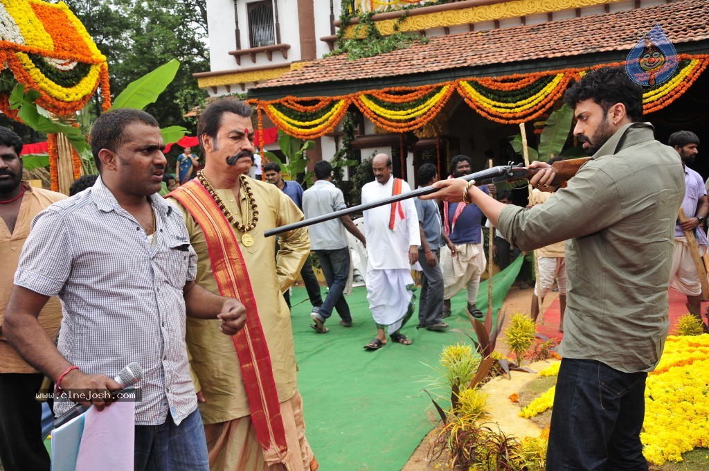 Poola Rangadu Movie Latest Stills - 27 / 79 photos