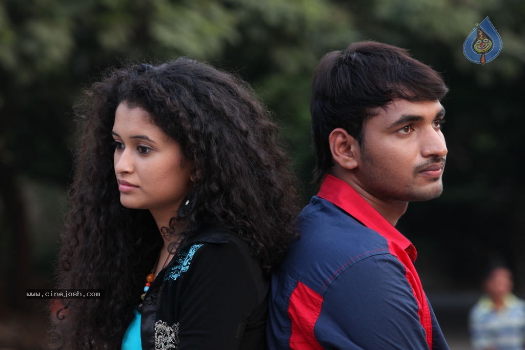Pora Pove Movie New Stills - 42 / 43 photos