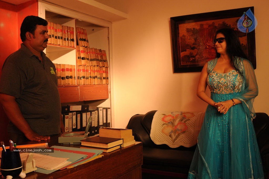 Pramugar Tamil Movie Hot Stills - 9 / 35 photos