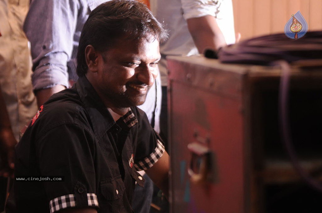 Pramugar Tamil Movie Hot Stills - 34 / 35 photos