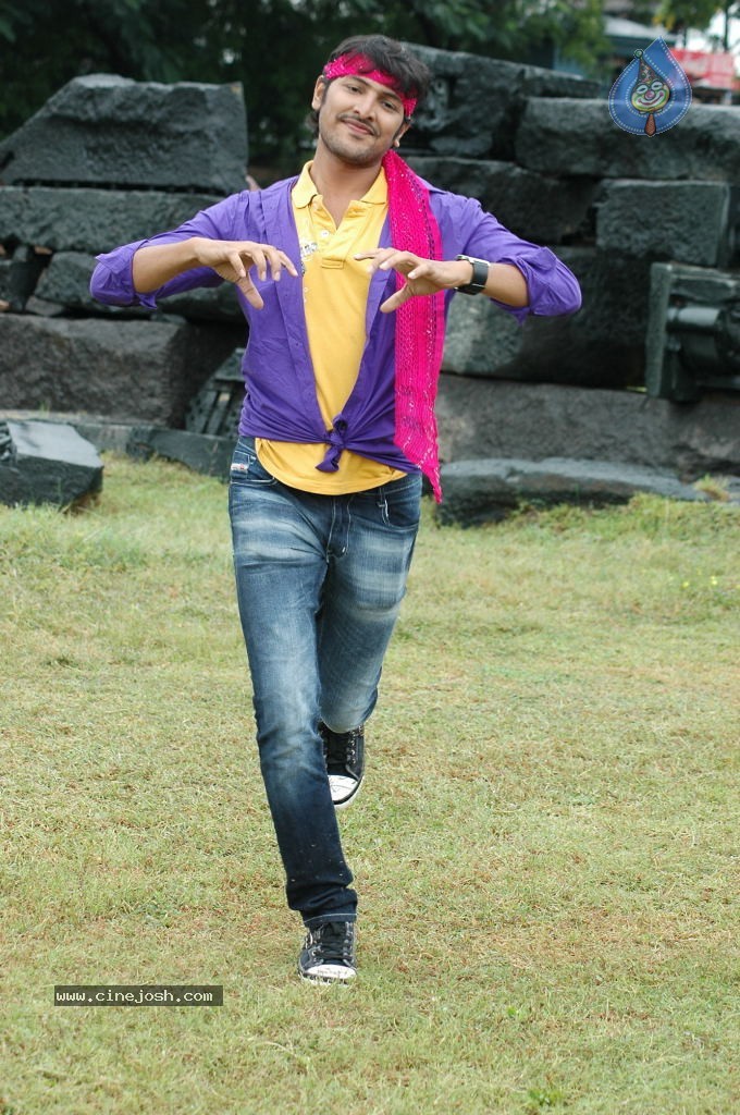 Pranaya Veedhullo New Stills - 8 / 12 photos