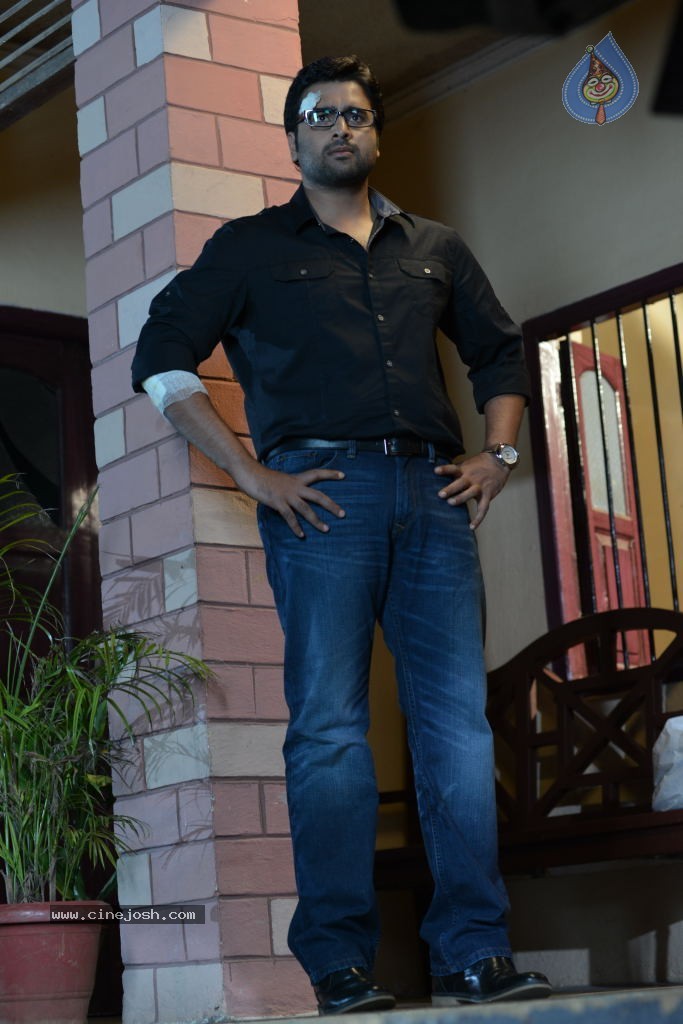 Pratinidhi Movie Working Stills - 14 / 40 photos