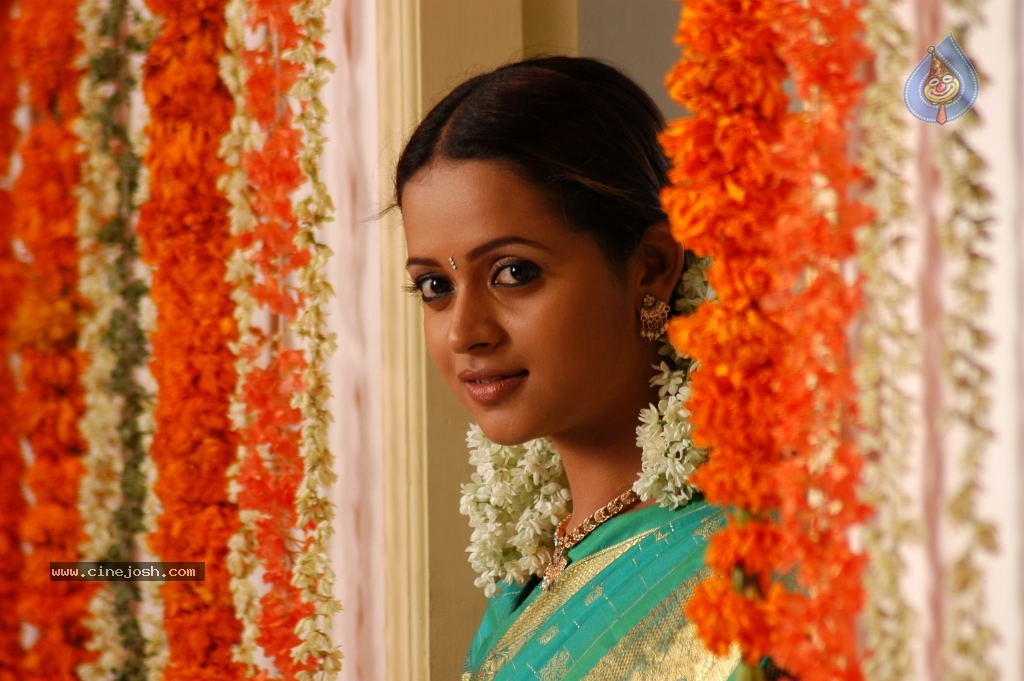 Prema Nilayam Movie Stills - 33 / 80 photos